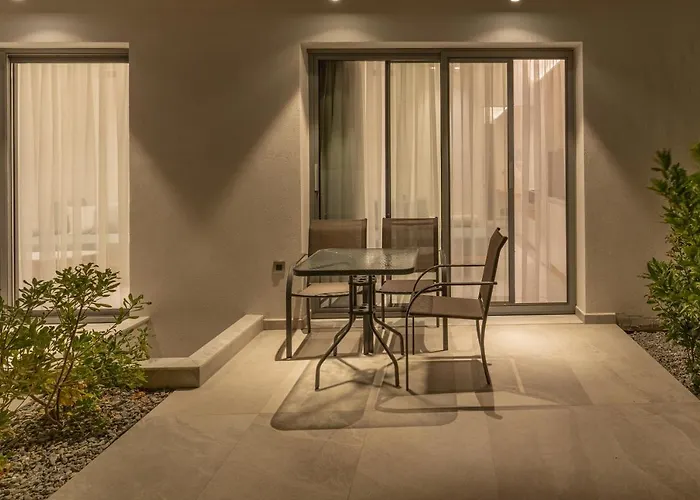 Mera Apartments